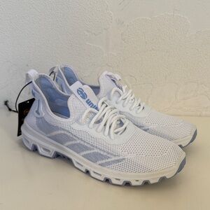 Ecko UNLTD White Light Blue Knit Athletic Sneakers Men's Size 9.5  NWT